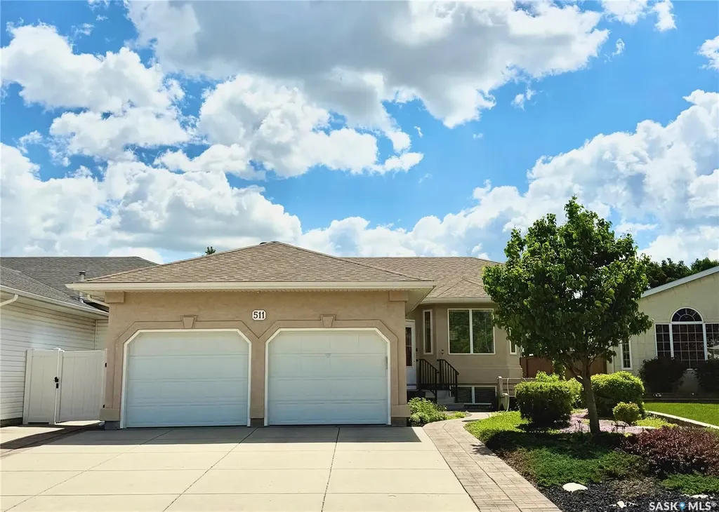 511 Pobran Crescent Saskatoon SK S7S 1L4