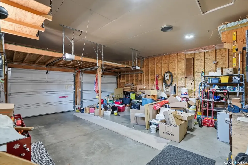 511 Pobran Crescent Saskatoon SK S7S 1L4