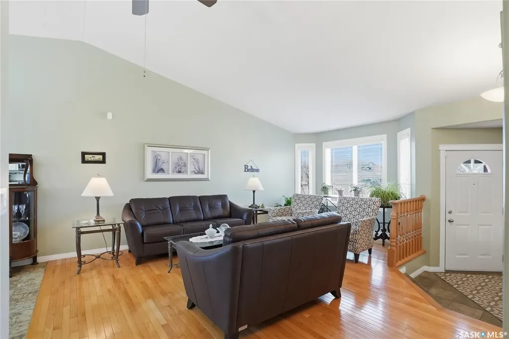 511 Pobran Crescent Saskatoon SK S7S 1L4