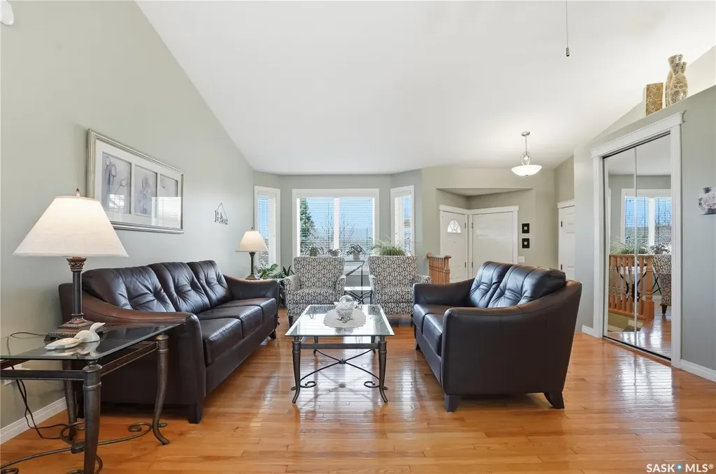 511 Pobran Crescent Saskatoon SK S7S 1L4