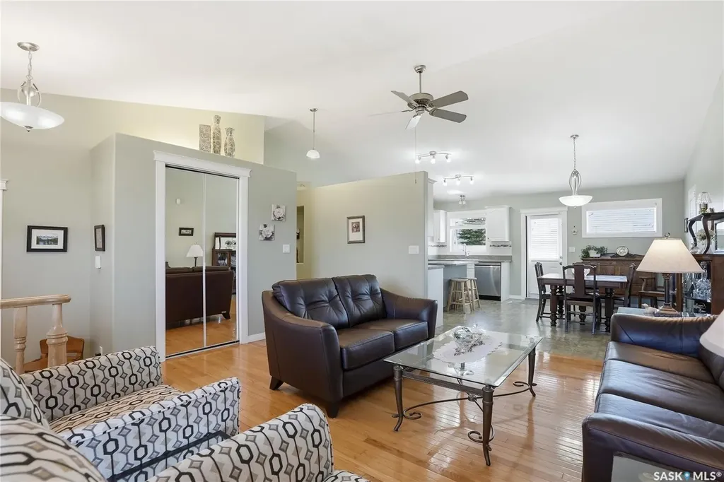 511 Pobran Crescent Saskatoon SK S7S 1L4