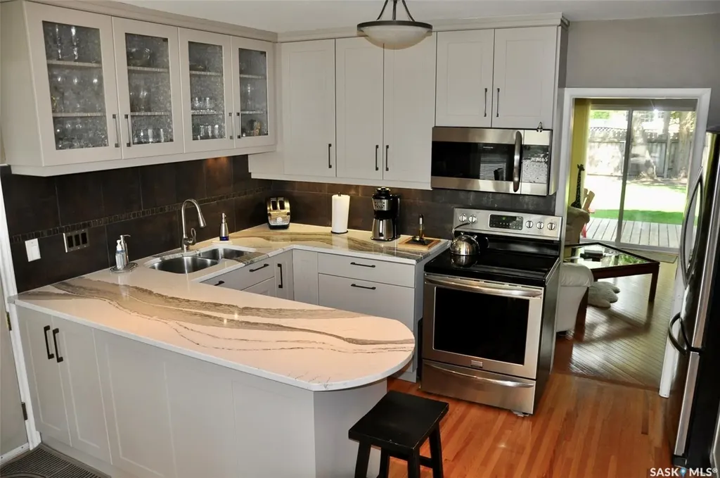 1 Maclean Crescent Saskatoon SK S7J 2R6