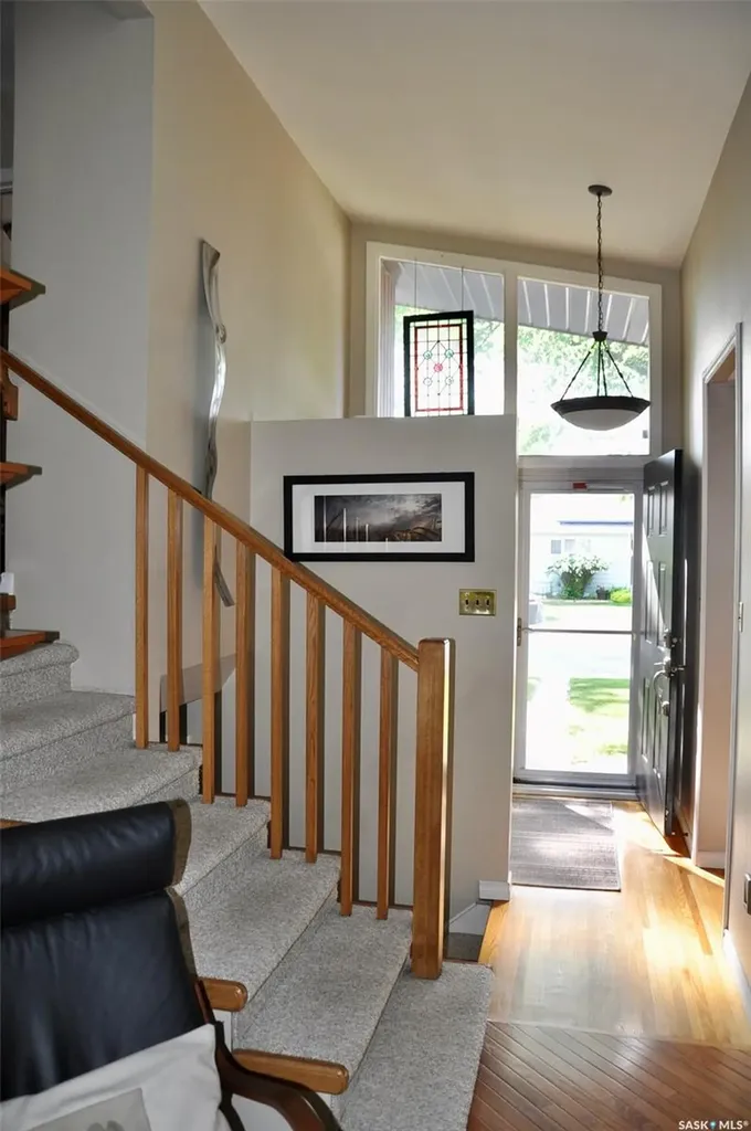 1 Maclean Crescent Saskatoon SK S7J 2R6