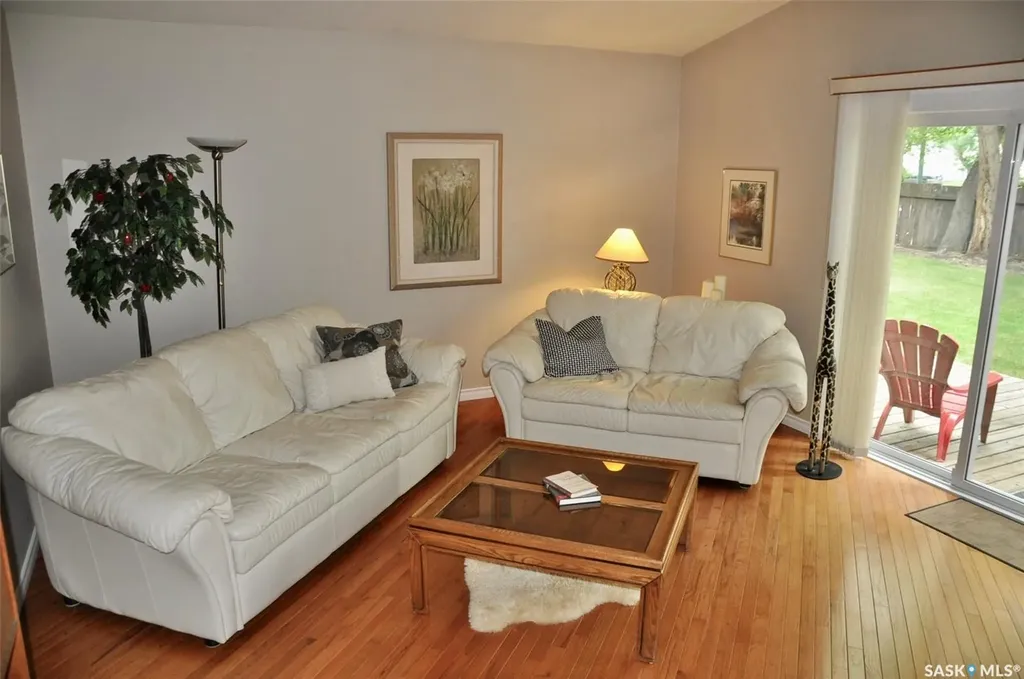 1 Maclean Crescent Saskatoon SK S7J 2R6