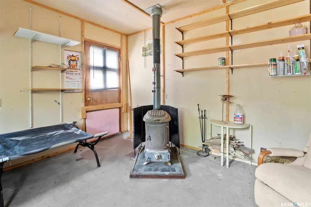 811 9th Avenue N Saskatoon SK S7K 2Z1