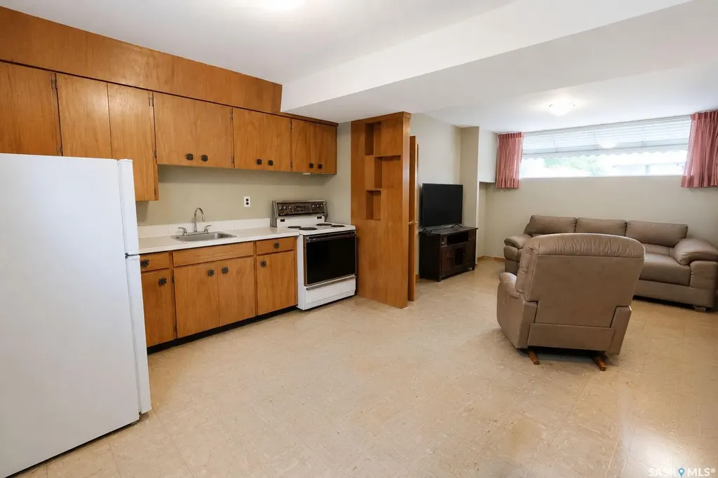 626 22nd Street E Prince Albert SK S6V 1P1