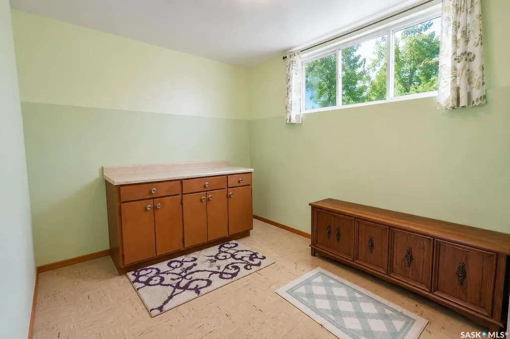 626 22nd Street E Prince Albert SK S6V 1P1