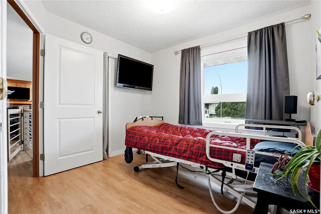 447 Ball Way Saskatoon SK S7K 6E6
