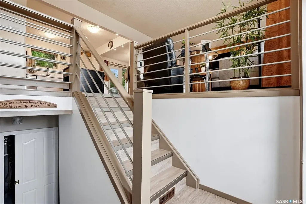 447 Ball Way Saskatoon SK S7K 6E6