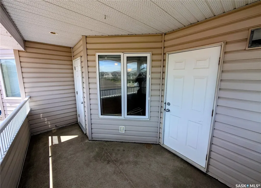 4068 Buckingham Drive E Regina SK S4V 3A9