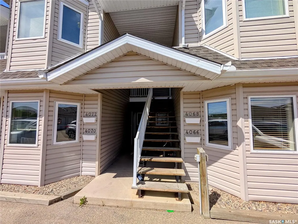 4068 Buckingham Drive E Regina SK S4V 3A9