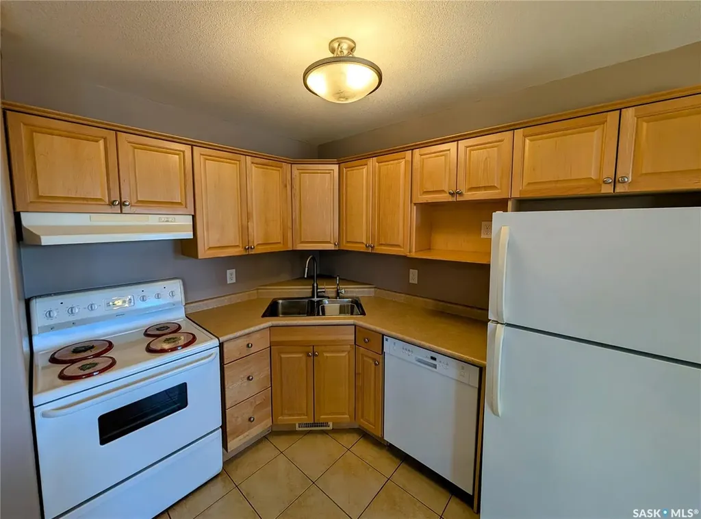 4068 Buckingham Drive E Regina SK S4V 3A9