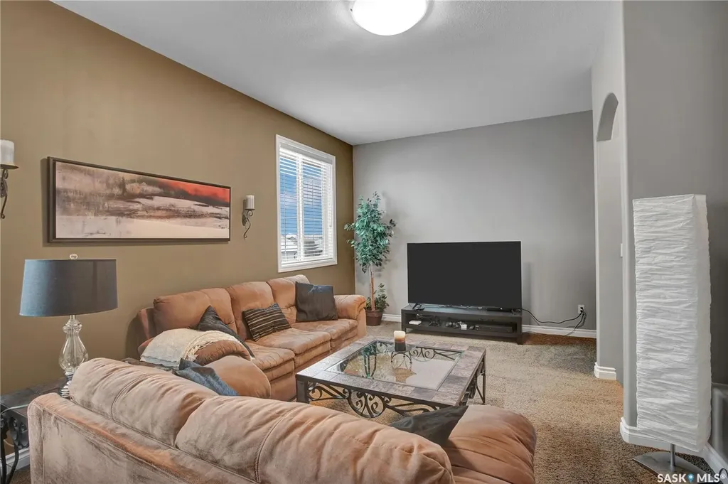 1510 Shepherd Crescent Saskatoon SK S7W 0B6