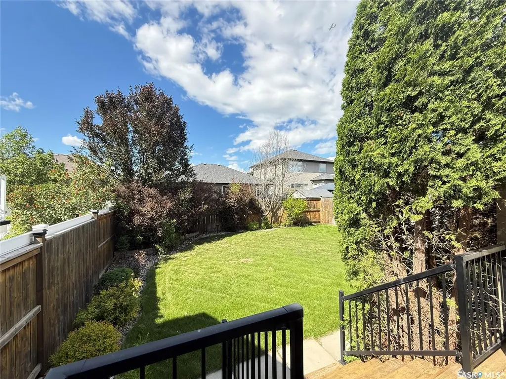 1510 Shepherd Crescent Saskatoon SK S7W 0B6