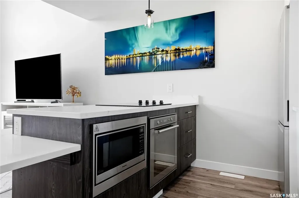 631 Brighton Gate Saskatoon SK S7V 0T4