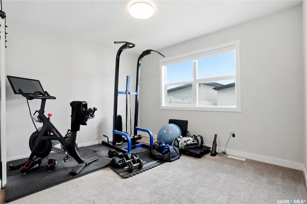 631 Brighton Gate Saskatoon SK S7V 0T4