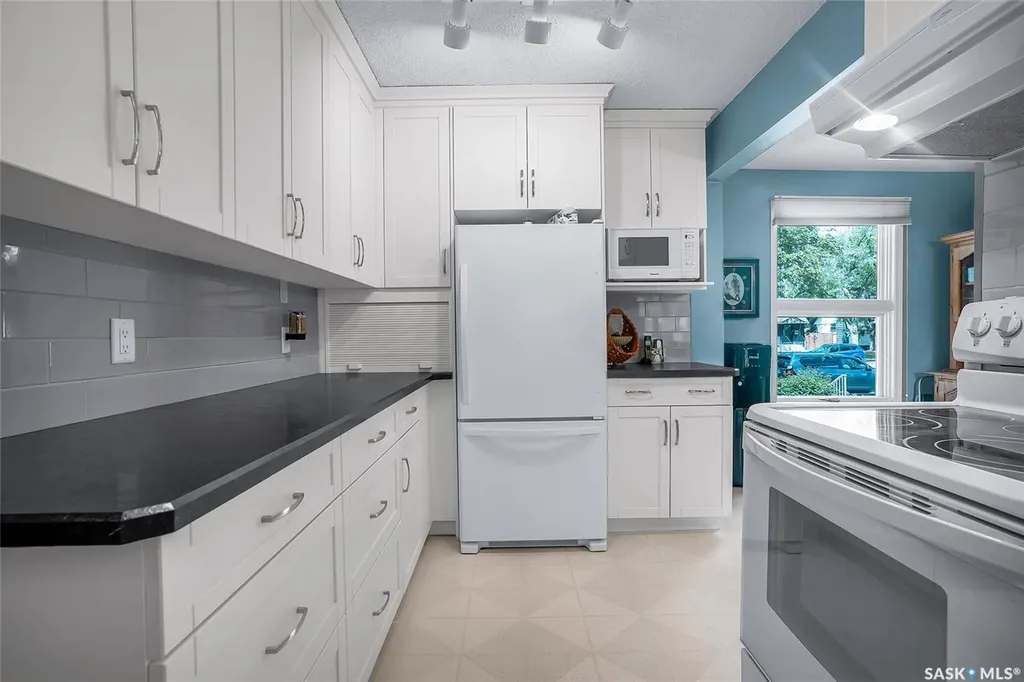 1220 Main Street E Saskatoon SK S7H 0L2