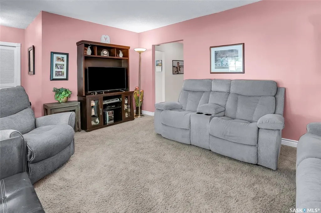 1220 Main Street E Saskatoon SK S7H 0L2