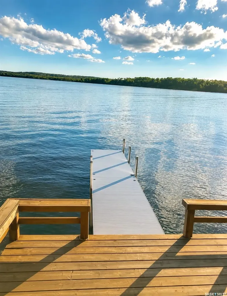 102 Oskunamoo Drive Greenwater Provincial Park SK S0E 1H0