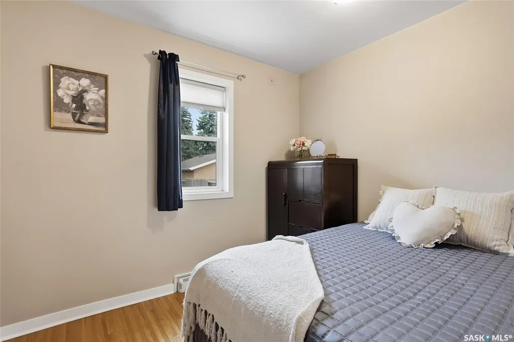 1139 2nd Street E Saskatoon SK S7H 1R4