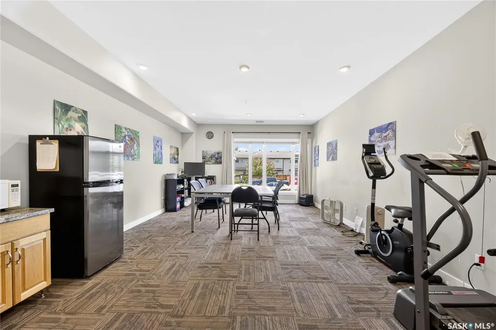 502 Perehudoff Crescent Saskatoon SK S7N 4H6