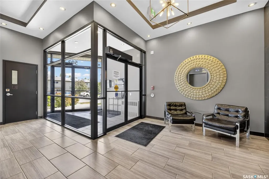 502 Perehudoff Crescent Saskatoon SK S7N 4H6