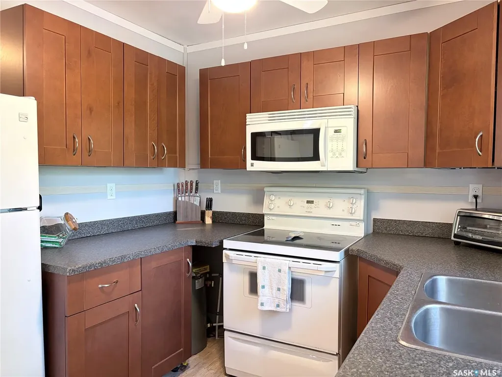 1100 Lakeside Road Bjorkdale Rm No. 426 SK S0E 0R0