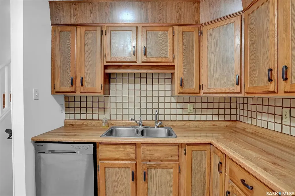 1244 Runciman Crescent N Regina SK S4X 3A8