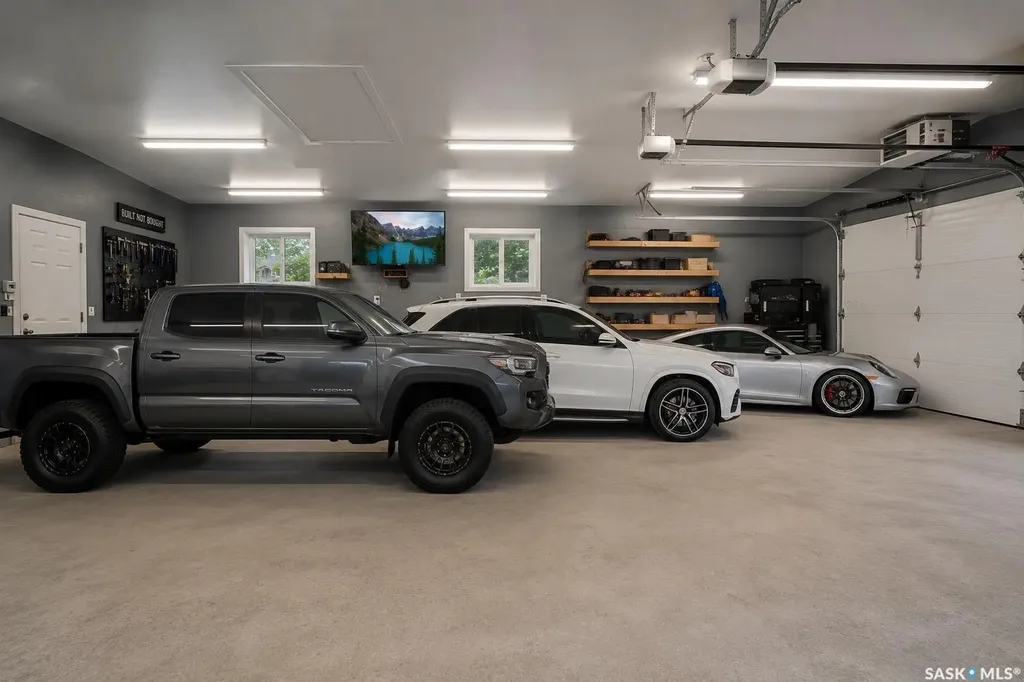 1244 Runciman Crescent N Regina SK S4X 3A8