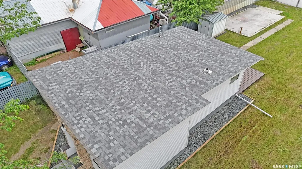 117 U Avenue S Saskatoon SK S7M 3B9