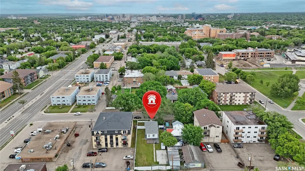 117 U Avenue S Saskatoon SK S7M 3B9