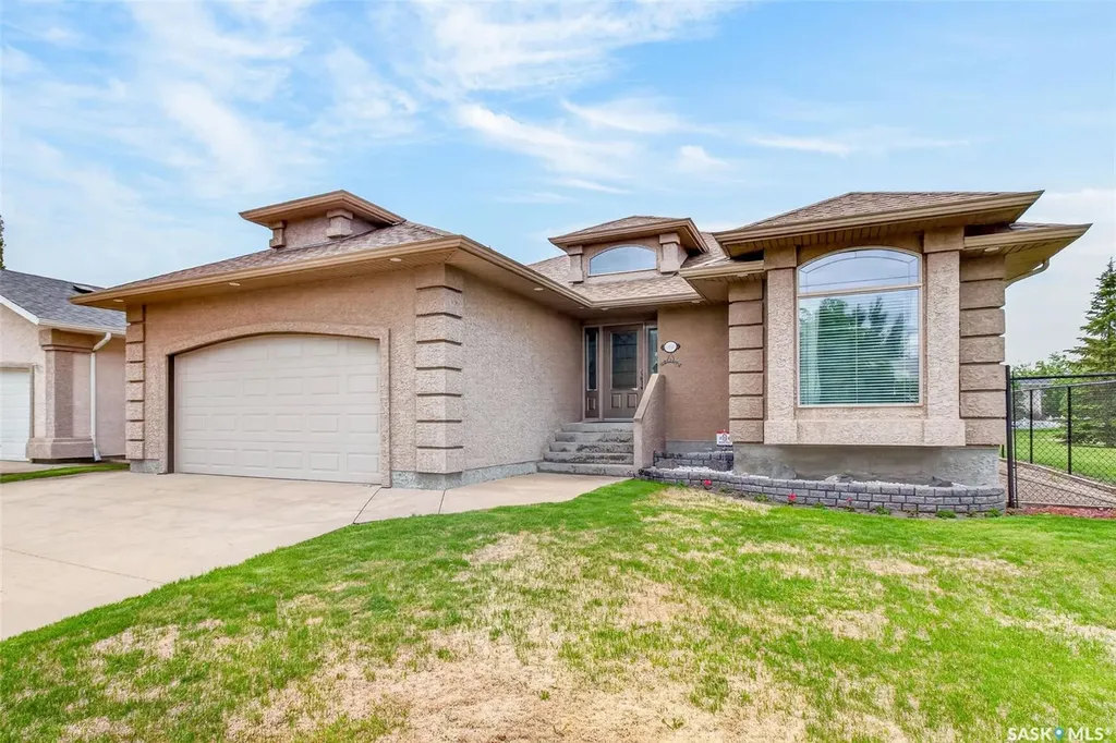 1 Telfer Bay Prince Albert SK S6X 1C4