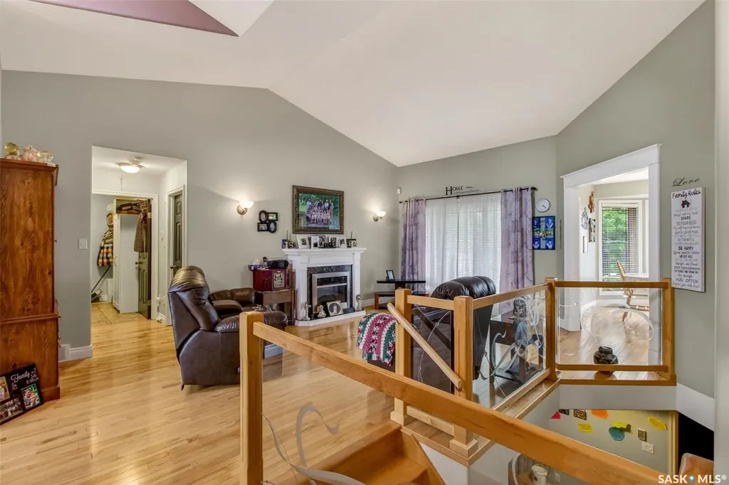 1 Telfer Bay Prince Albert SK S6X 1C4