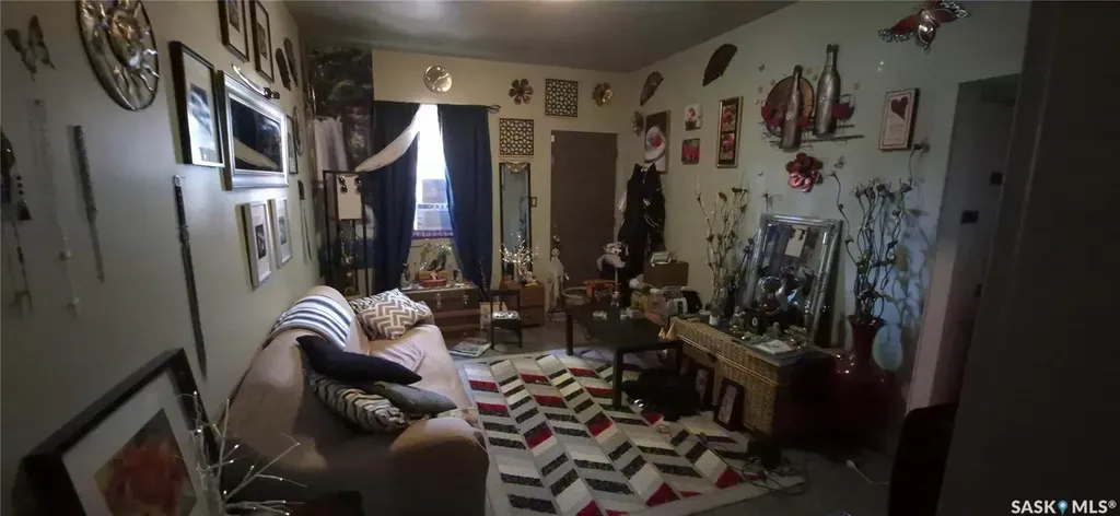 124 O Avenue S Saskatoon SK S7M 2R5
