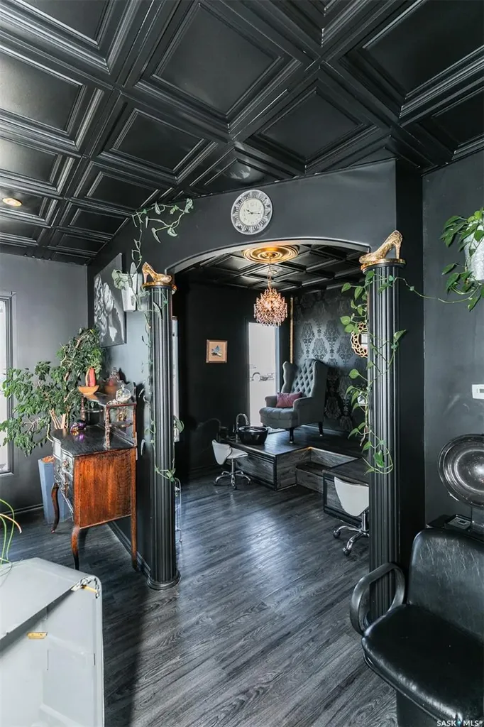 509 Grand Avenue Luseland SK S0L 2A0
