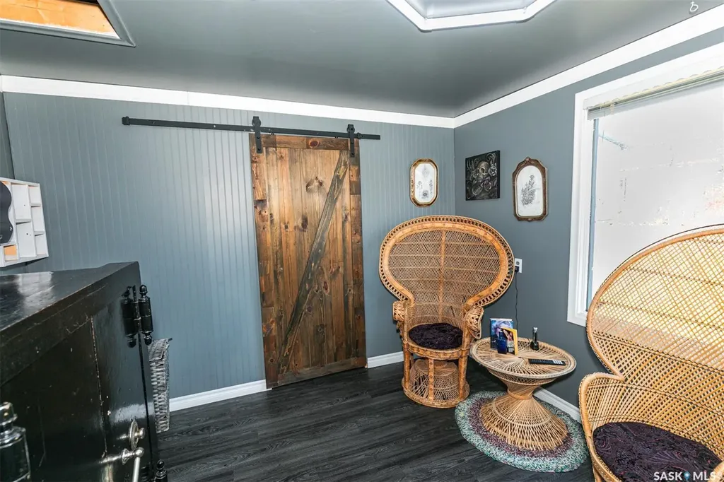 509 Grand Avenue Luseland SK S0L 2A0