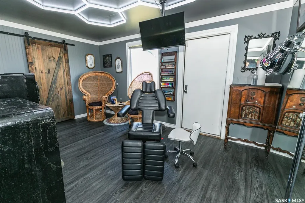 509 Grand Avenue Luseland SK S0L 2A0