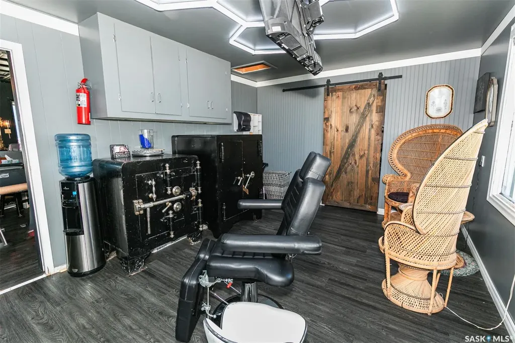 509 Grand Avenue Luseland SK S0L 2A0