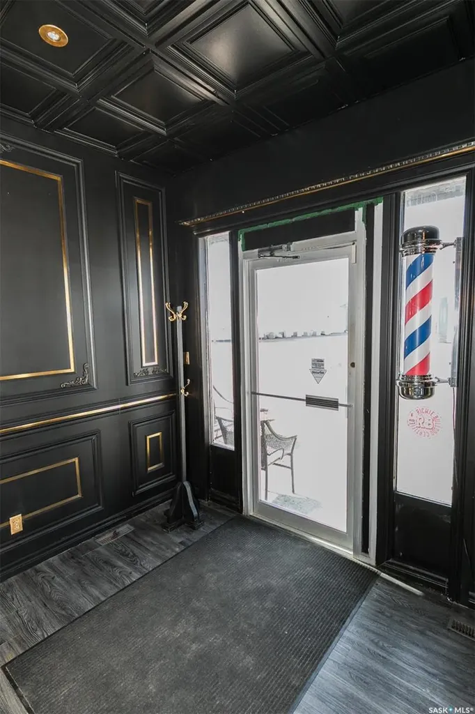 509 Grand Avenue Luseland SK S0L 2A0
