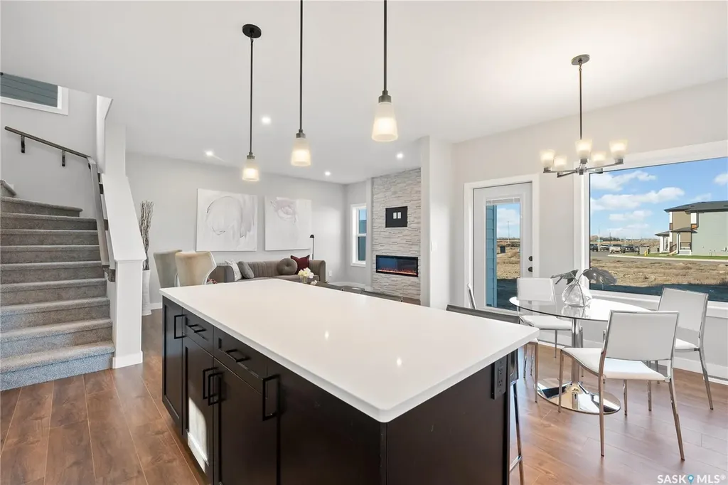 10 Vancouver Crescent Pilot Butte SK S0G 3Z0