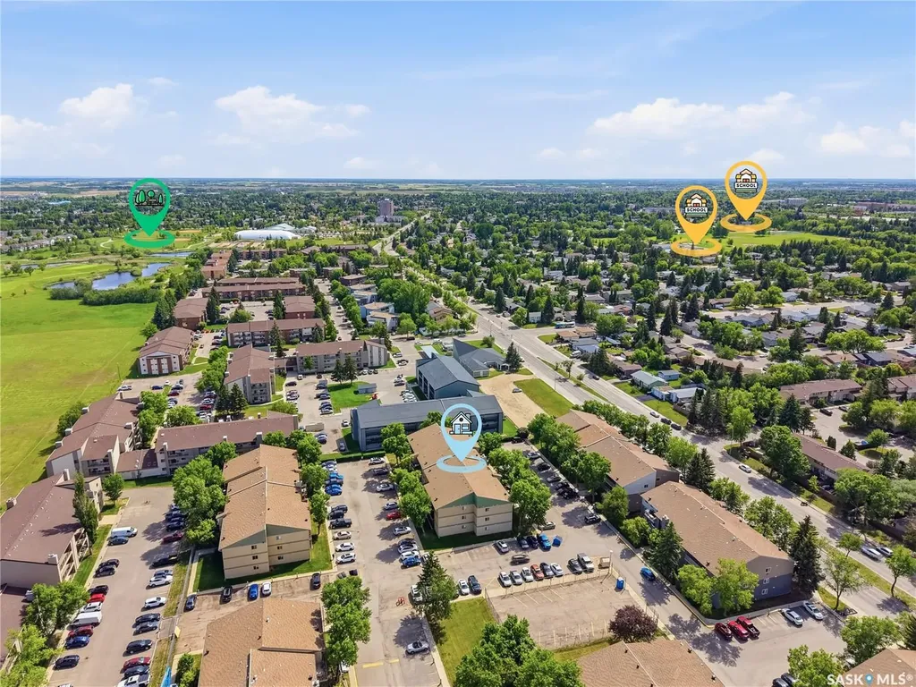 1121 Mckercher Drive Saskatoon SK S7H 5B8