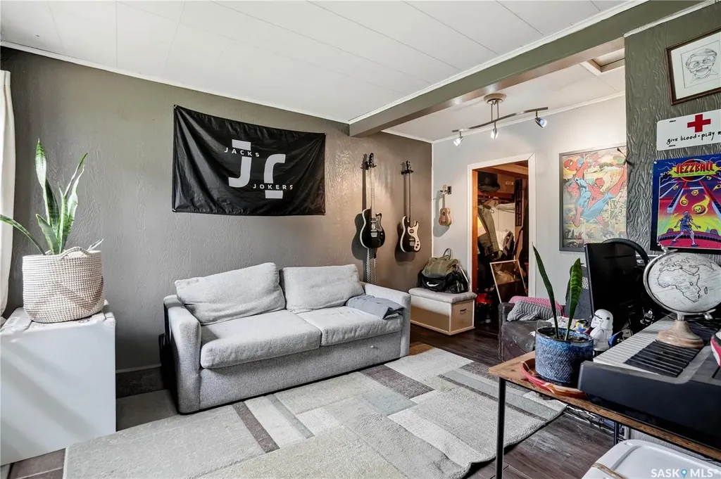 133 Osler Street Regina SK S4R 1V3