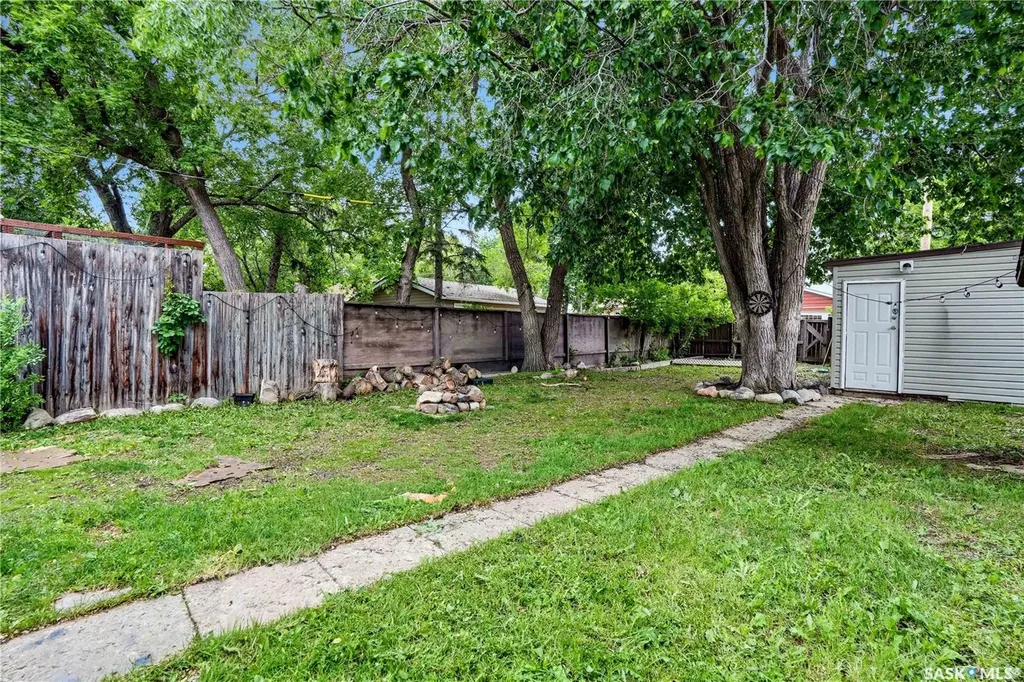 133 Osler Street Regina SK S4R 1V3