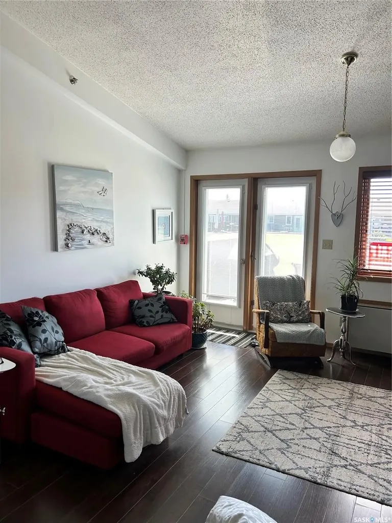 1250 Aaro Avenue Elbow SK S0H 1J0