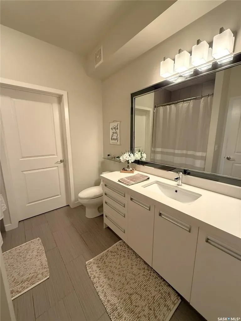 1015 Patrick Crescent Saskatoon SK S7W 0M1