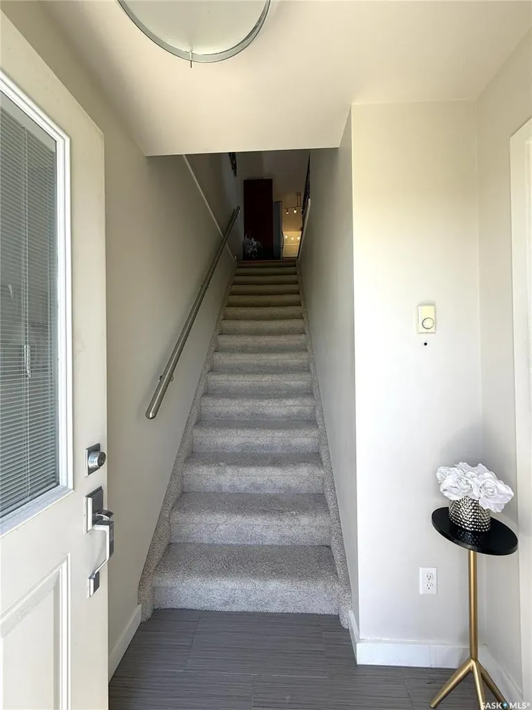 1015 Patrick Crescent Saskatoon SK S7W 0M1