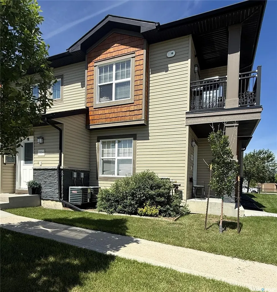 1015 Patrick Crescent Saskatoon SK S7W 0M1