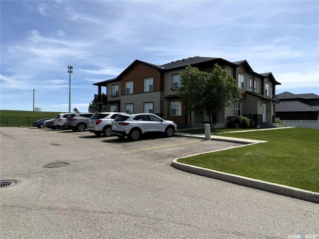 1015 Patrick Crescent Saskatoon SK S7W 0M1