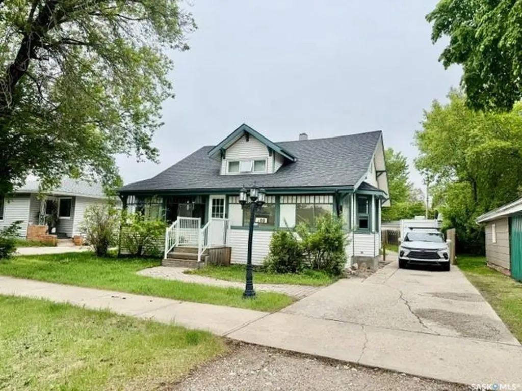 708 12th Street Humboldt SK S0K 2A0