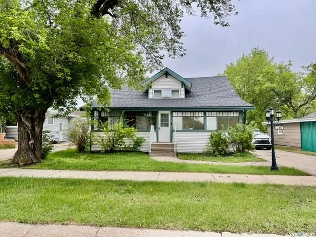 708 12th Street Humboldt SK S0K 2A0